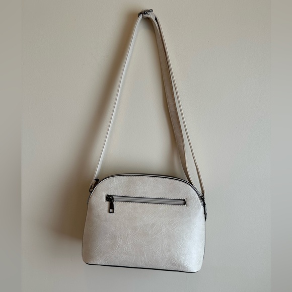 Sam & Hadley Crossbody Studded Embroidered Floral Stylish Bag Adjustable Straps - Picture 3 of 9